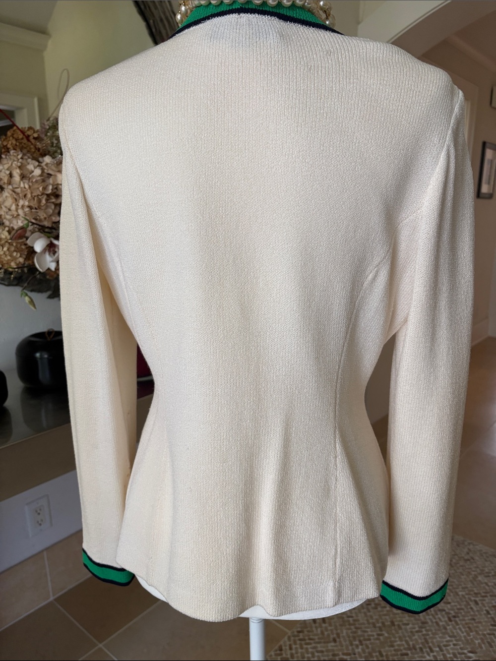 ST JOHN Cream Cardigan Sweater with Green & Black Trim - Picture 3 of 16